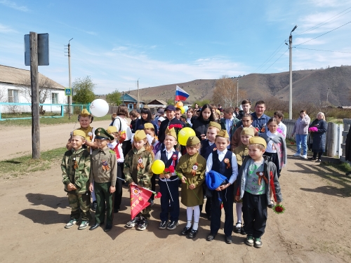 Памяти защитников Родины верны.